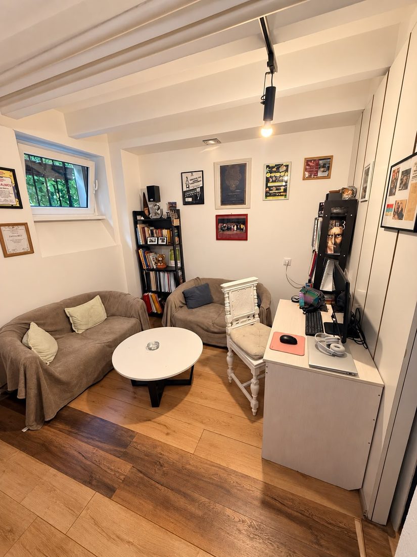Kamerna scena Studio, prostor i foaje (15)